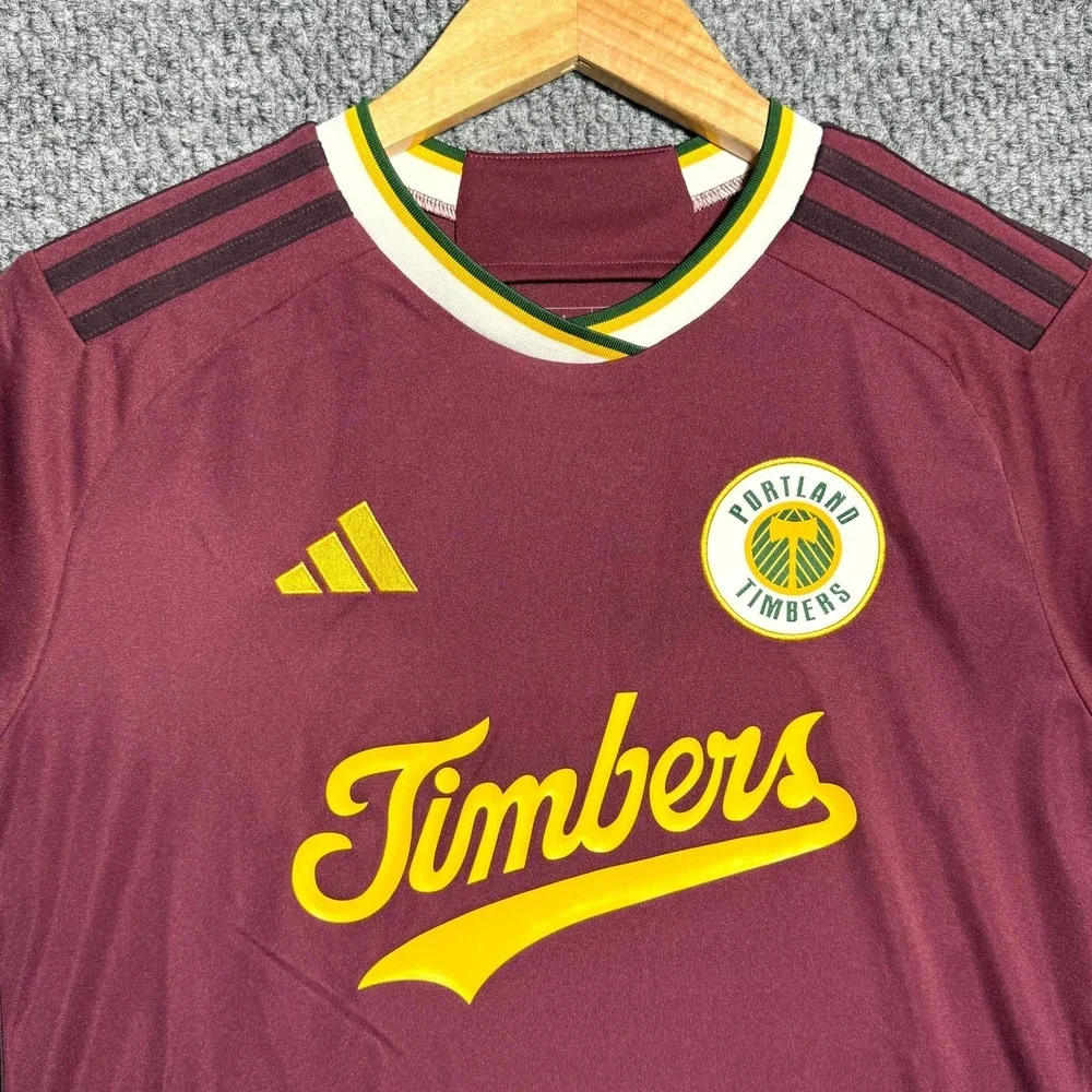 adidas size medium